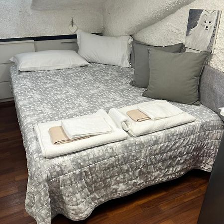 Porta Venezia - San Babila Milano Apartment Luaran gambar