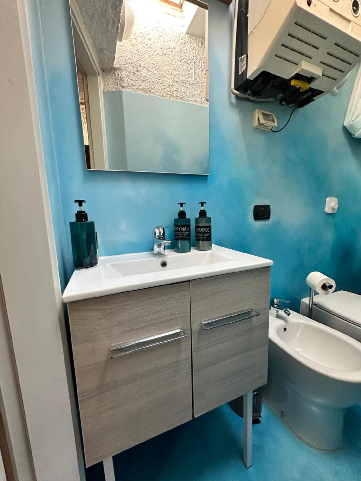 Porta Venezia - San Babila Milano Apartment Luaran gambar